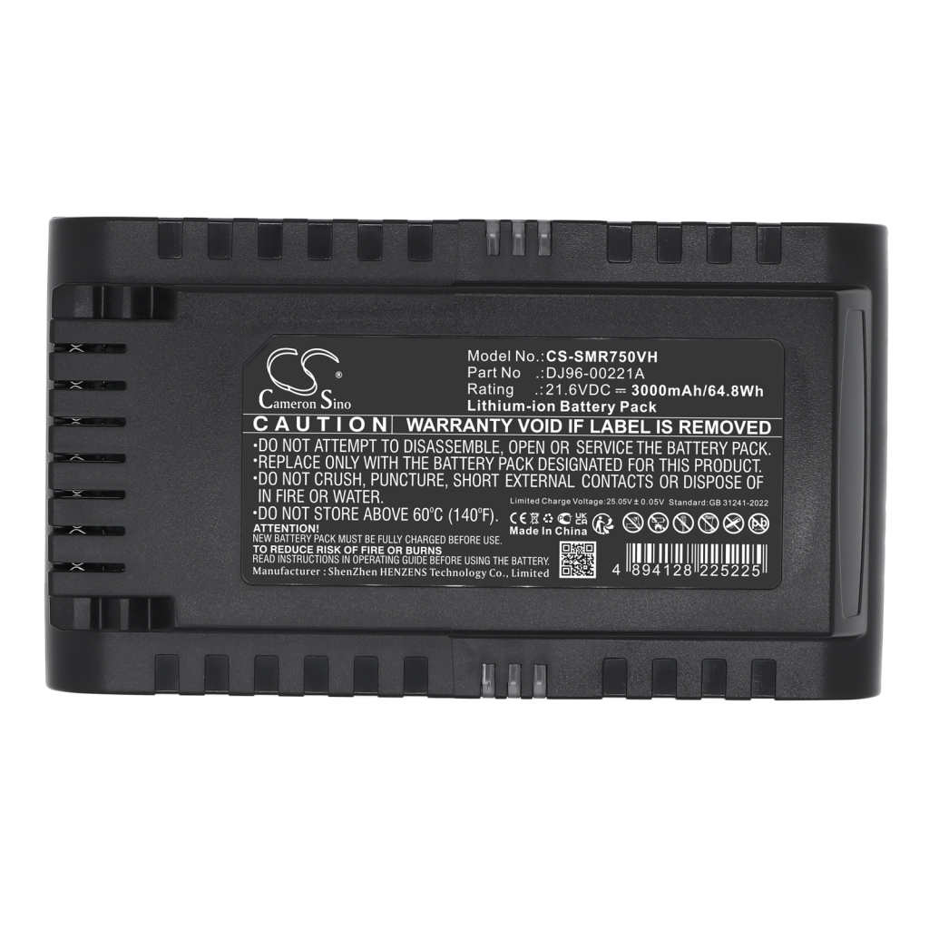 Immagine lifestyle marketing: uomo usa aspirapolvere verticale Samsung, batteria CS-SMR750VH in riquadro